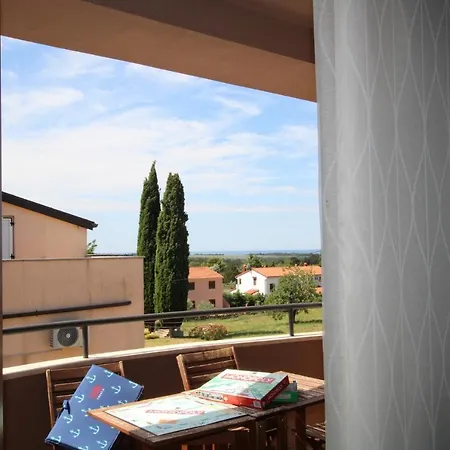 Premium Dora 4 Tar-Vabriga