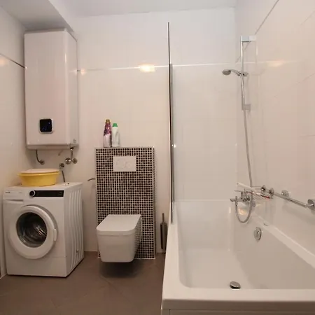 Premium Dora 4 Apartment *