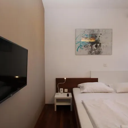 Apartment Premium Dora 4